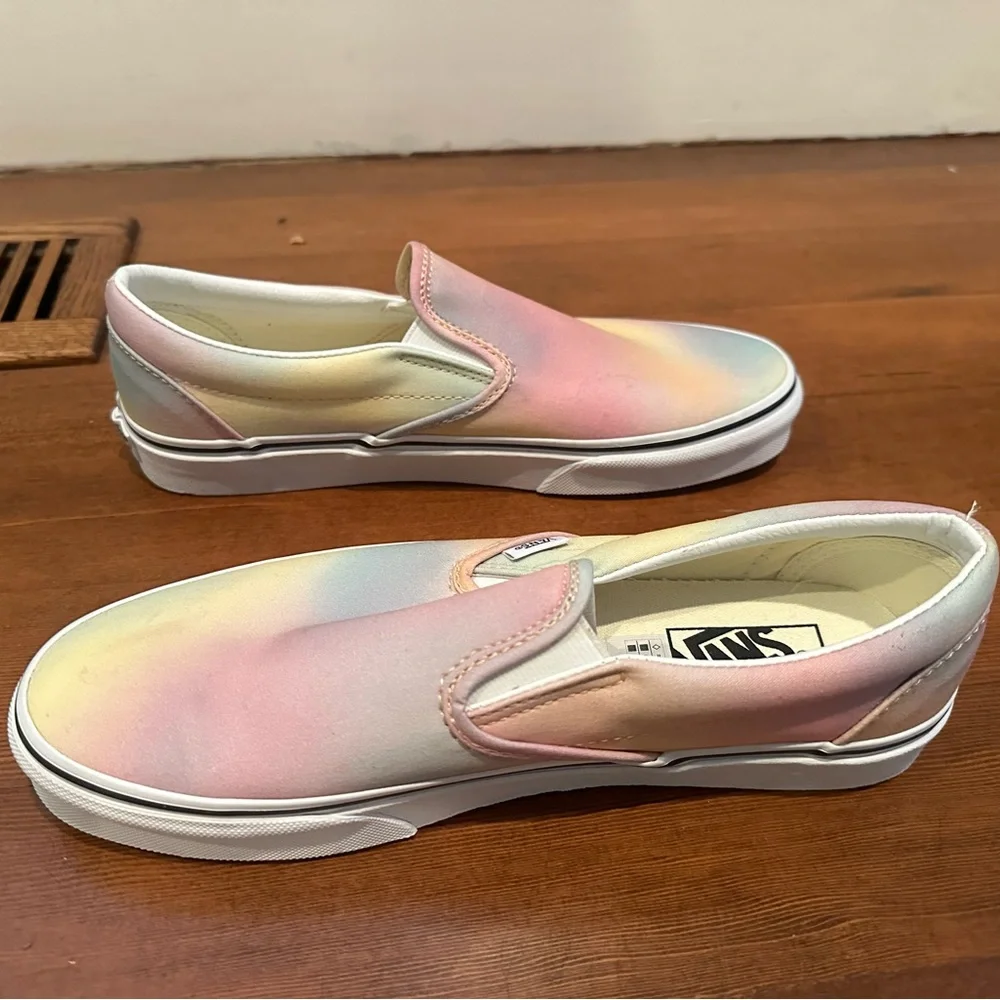 Vans - Picture 4 of 8